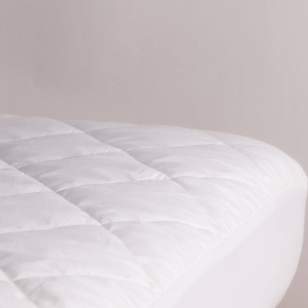 Quilted Waterproof Mattress Protector Topper