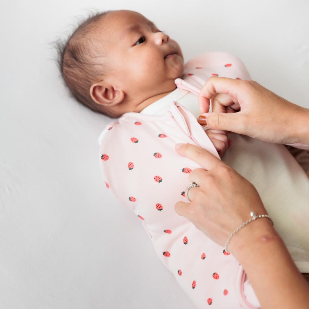 3.0 tog Organic Cotton Transition Swaddle Bag - Blush Strawberries