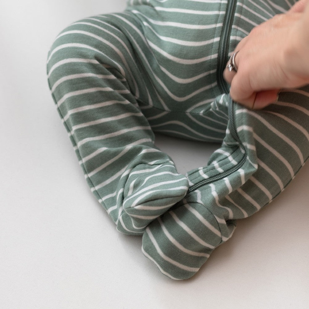 Merino footed onesie with zipper