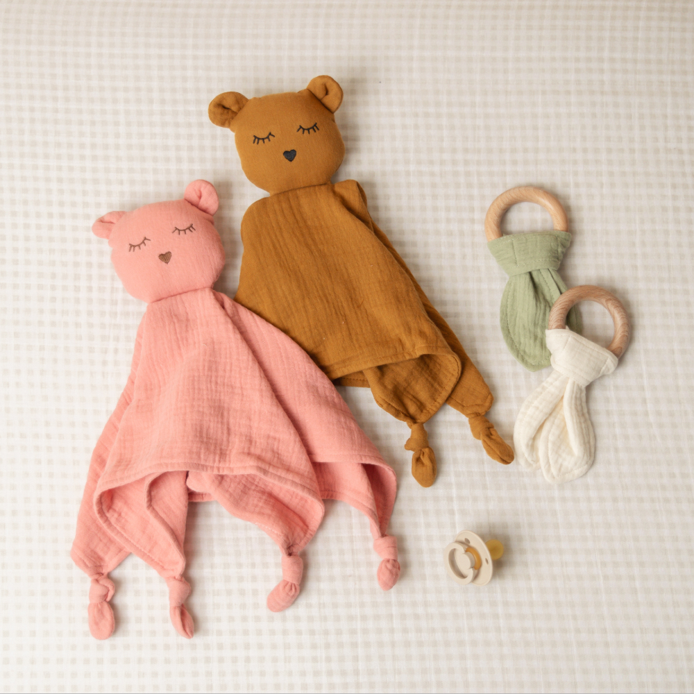 Muslin & Wood Teether - Sage