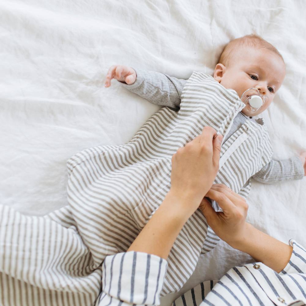 1.0 Muslin Sleeping Bag - Grey Stripe