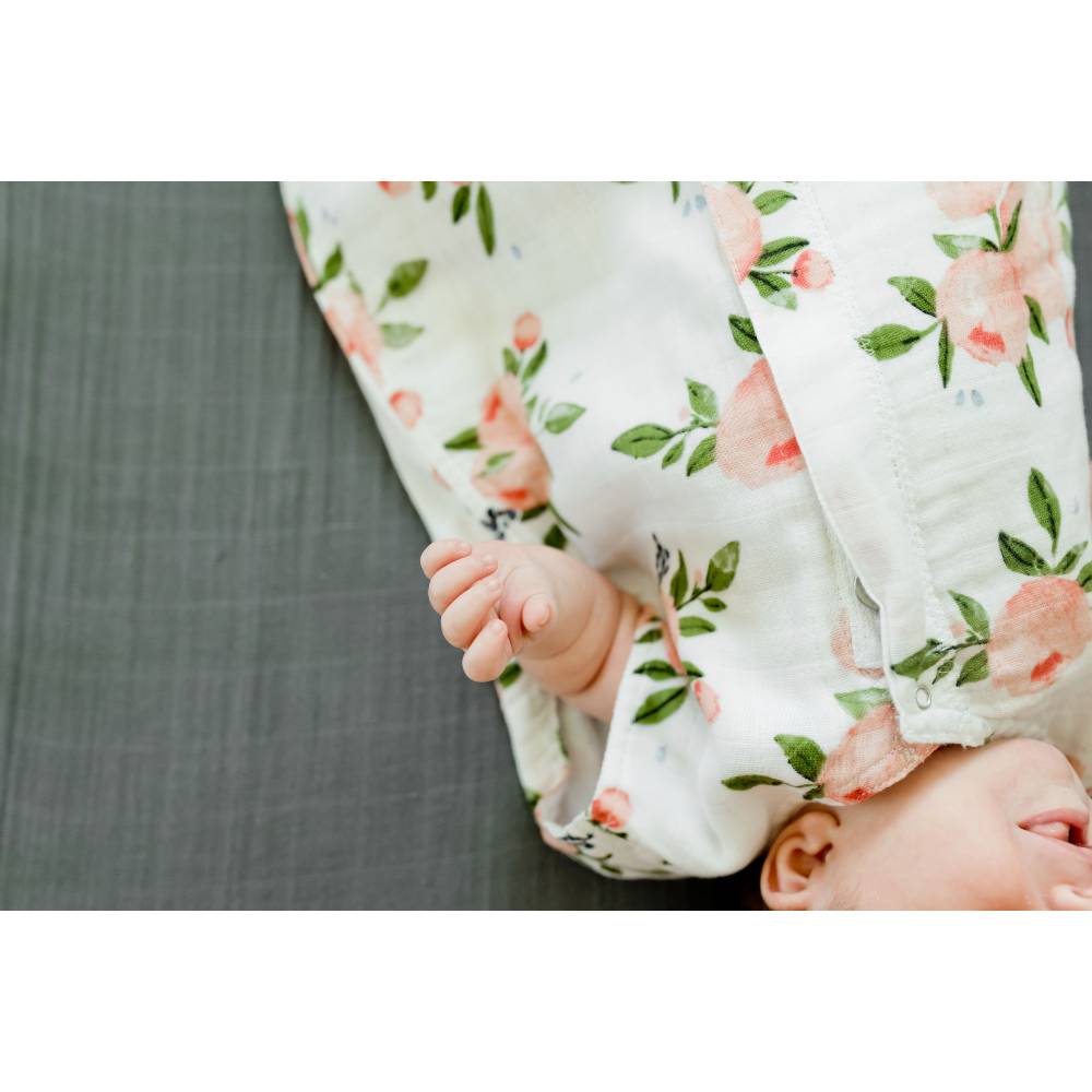 1.0 Muslin Sleeping Bag - Watercolour Roses