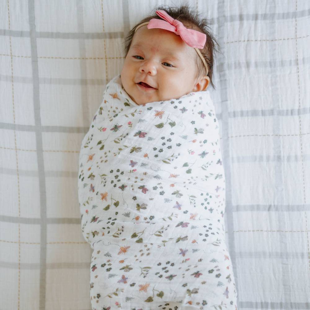 Muslin Swaddle Gift Set  - Garden Bees