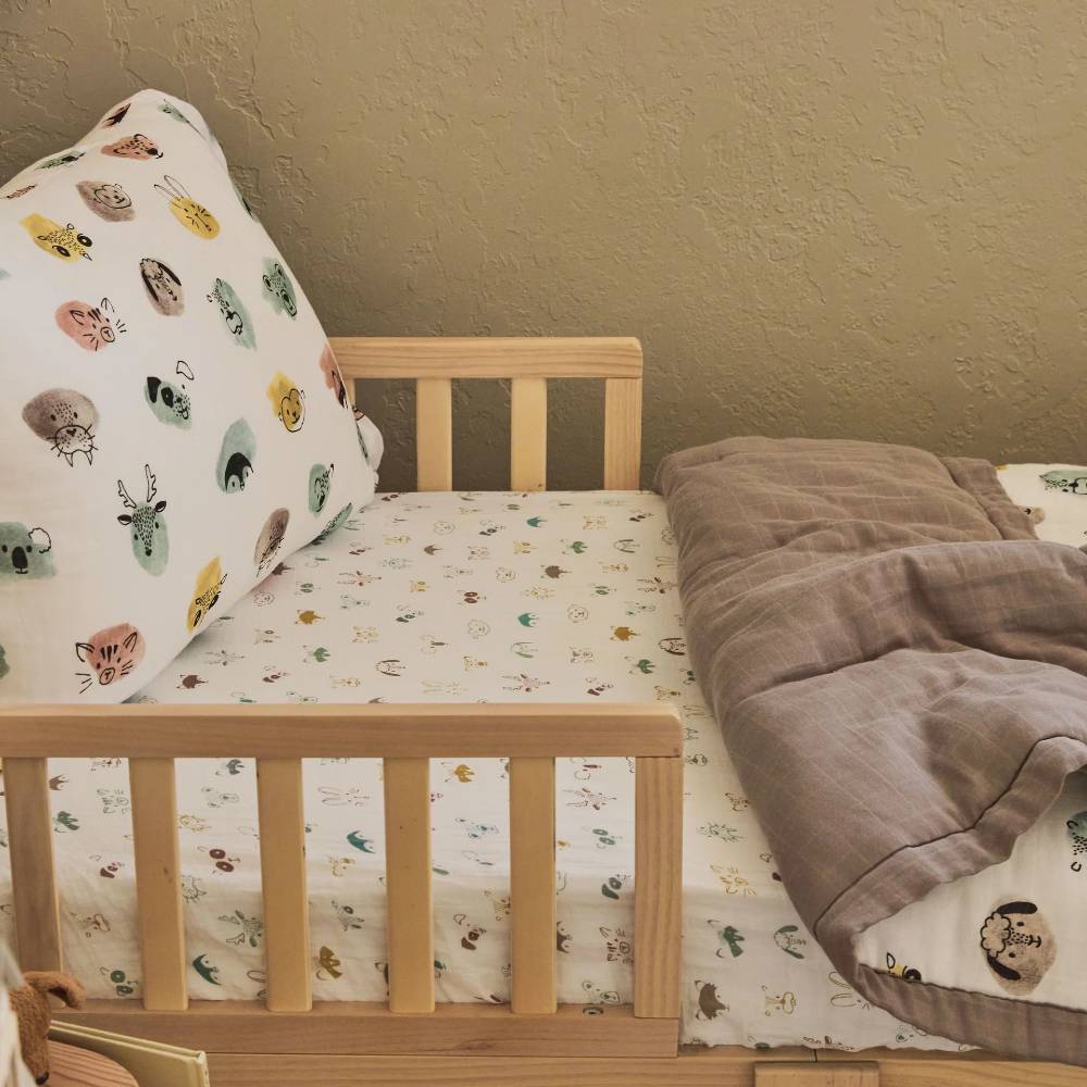 Muslin Cot Bedding Set - Watercolour Critters