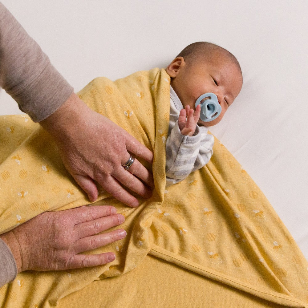 Merino Cotton Swaddle Blanket - Buttercup Bees