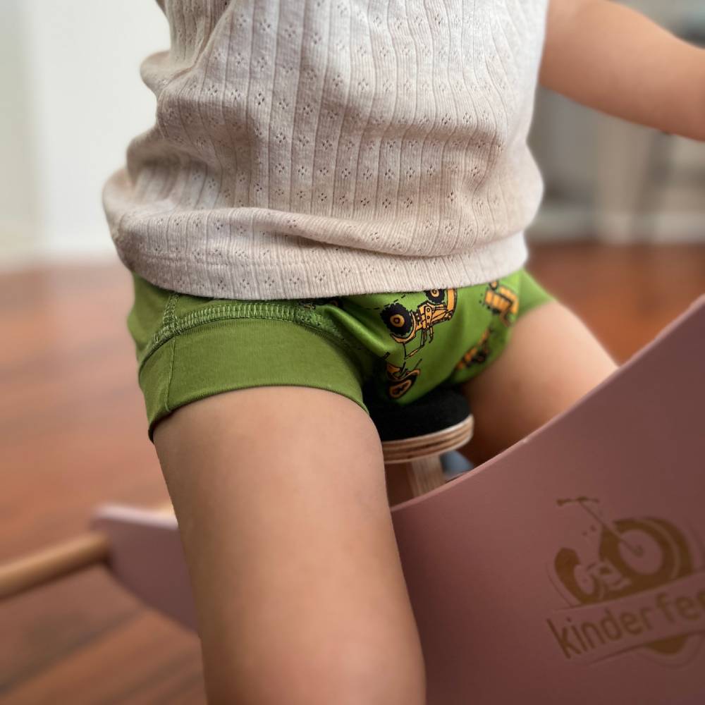 Wee Pants Training Undies - Green Diggers