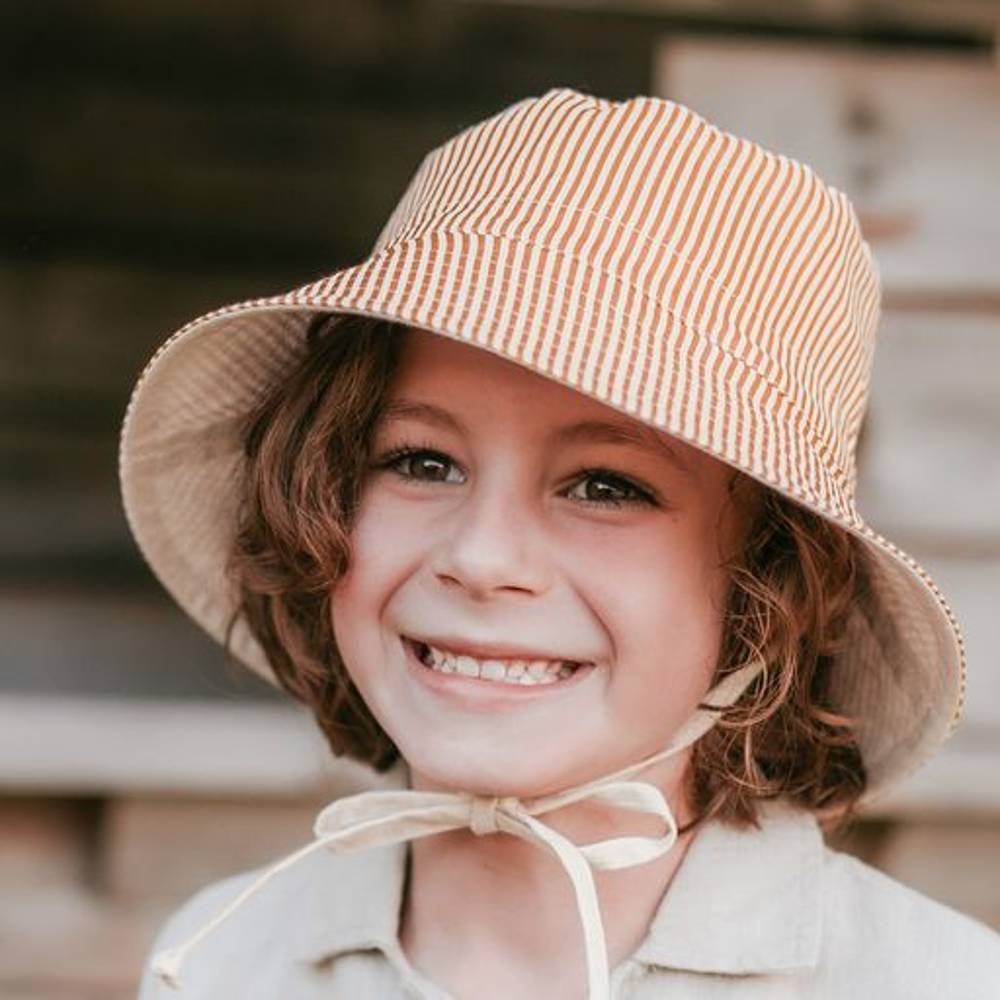 Explorer Classic Bucket Sun Hat - Frankie/Flax on a white background