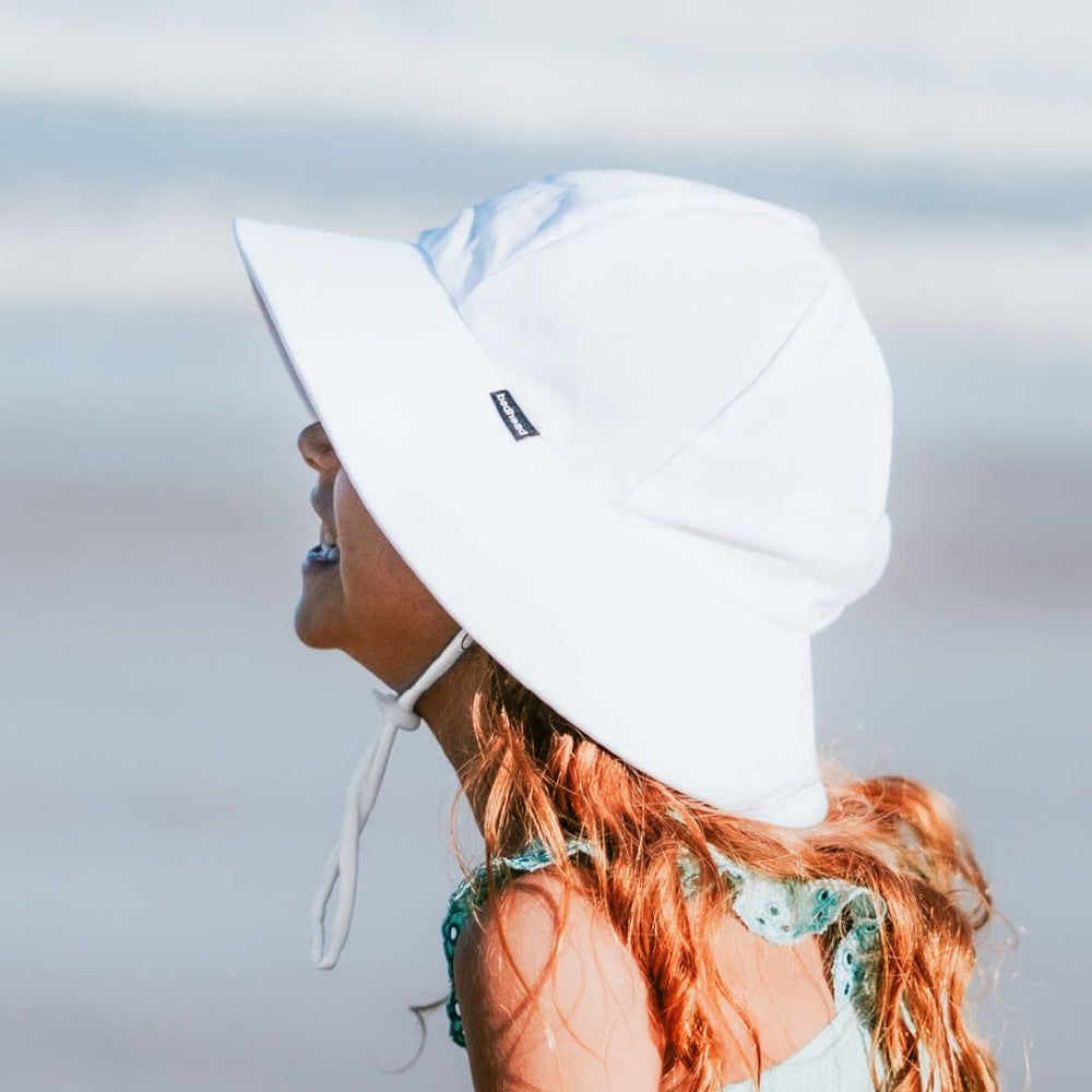 Swim Ponytail Bucket Sun Hat - White