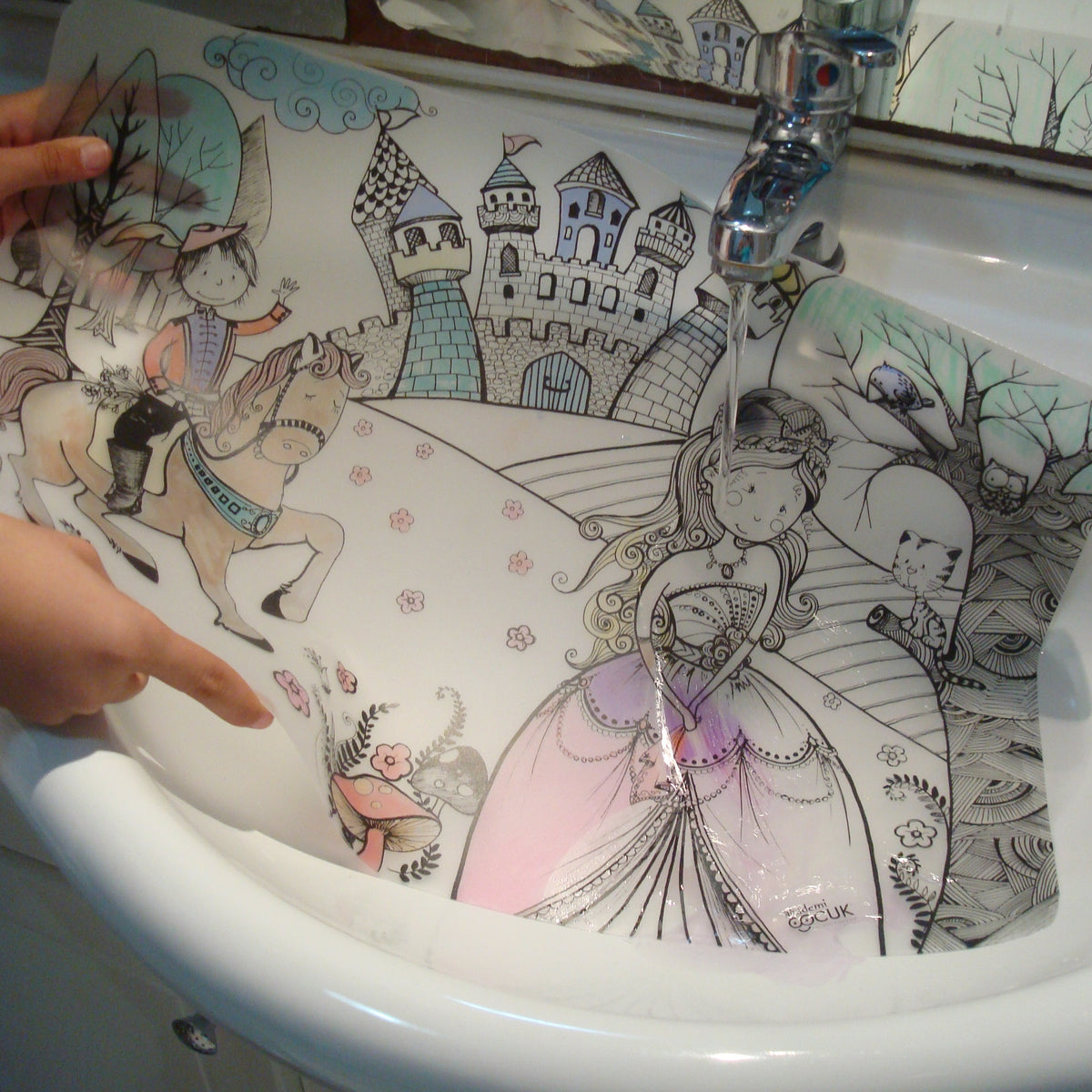 Reusable Colouring Mat - Prince & Princess