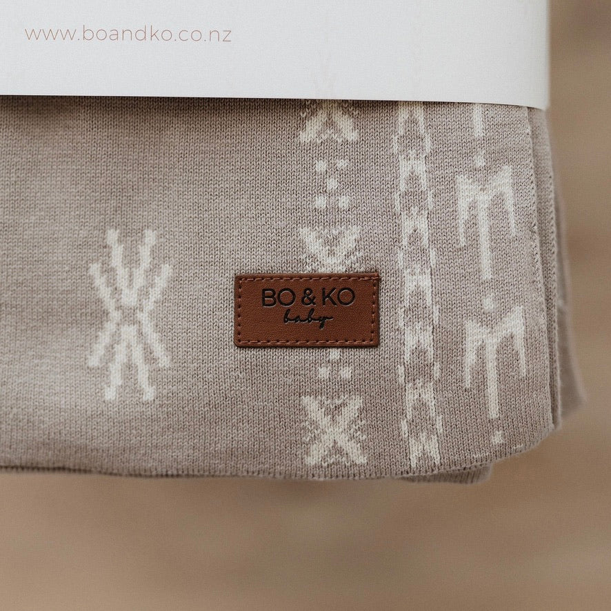 Alofa Pepe Blanket - Pebble