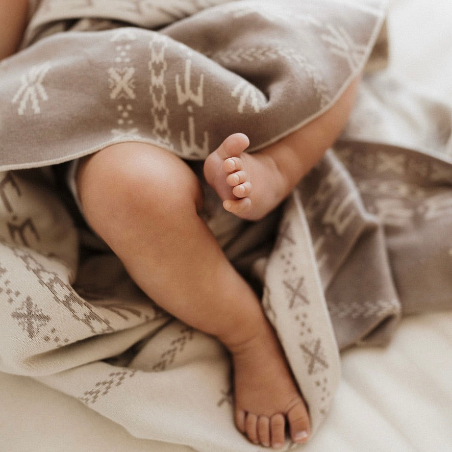 Alofa Pepe Blanket - Pebble
