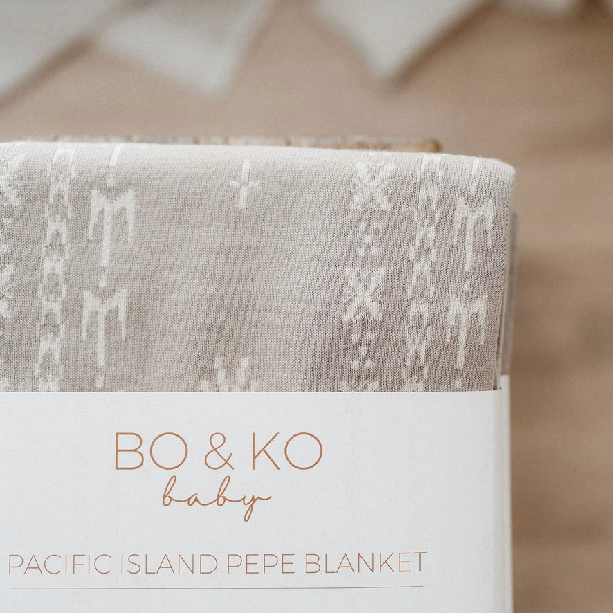 Alofa Pepe Blanket - Pebble