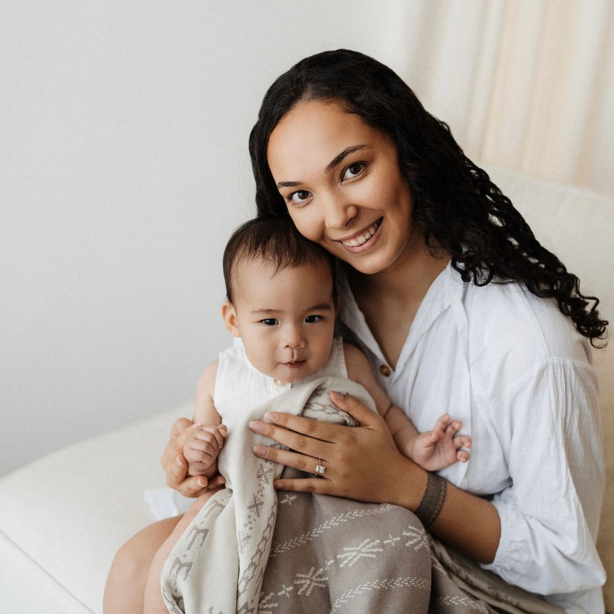 Alofa Pepe Blanket - Pebble