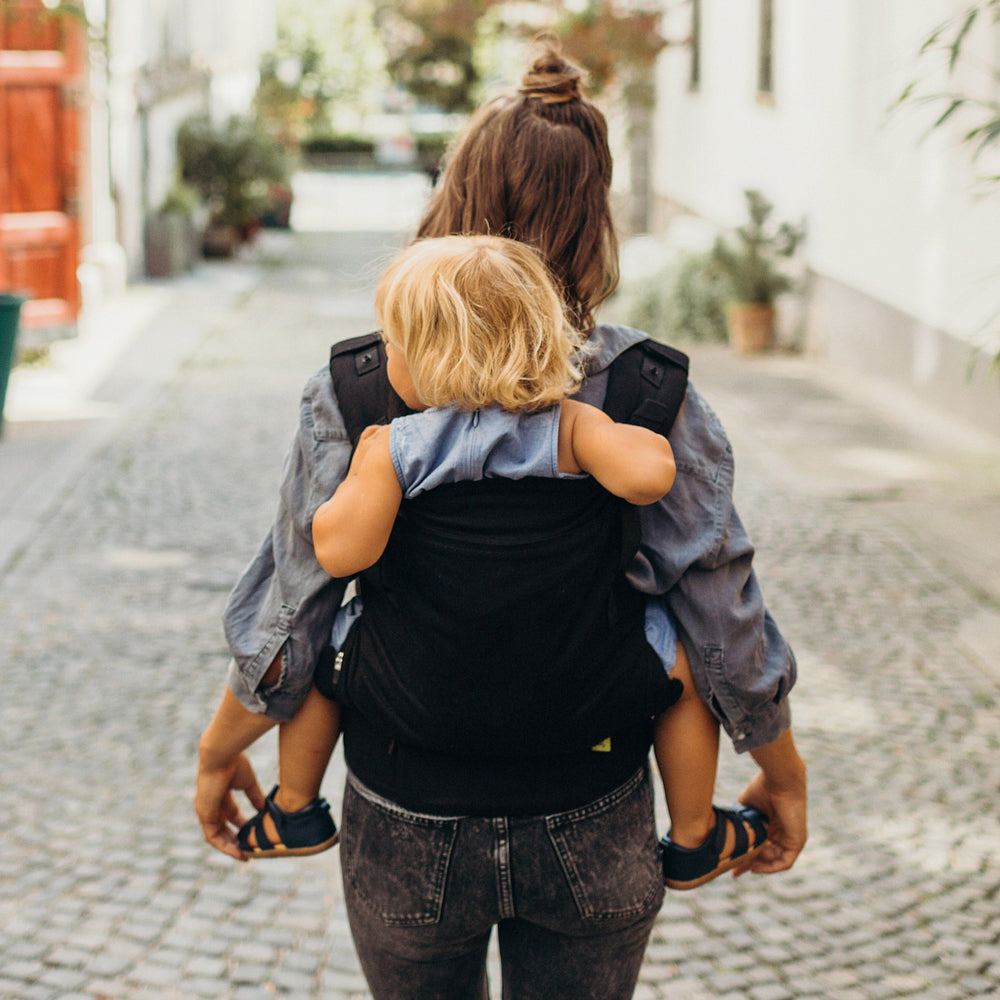 Boba X Adjustable Carrier - Black Beauty