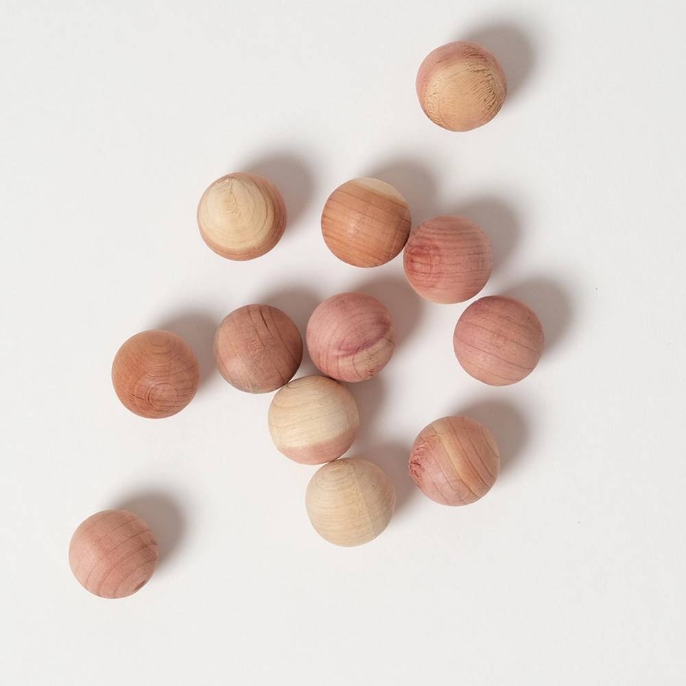 Red Cedarwood Moth Balls 12pk