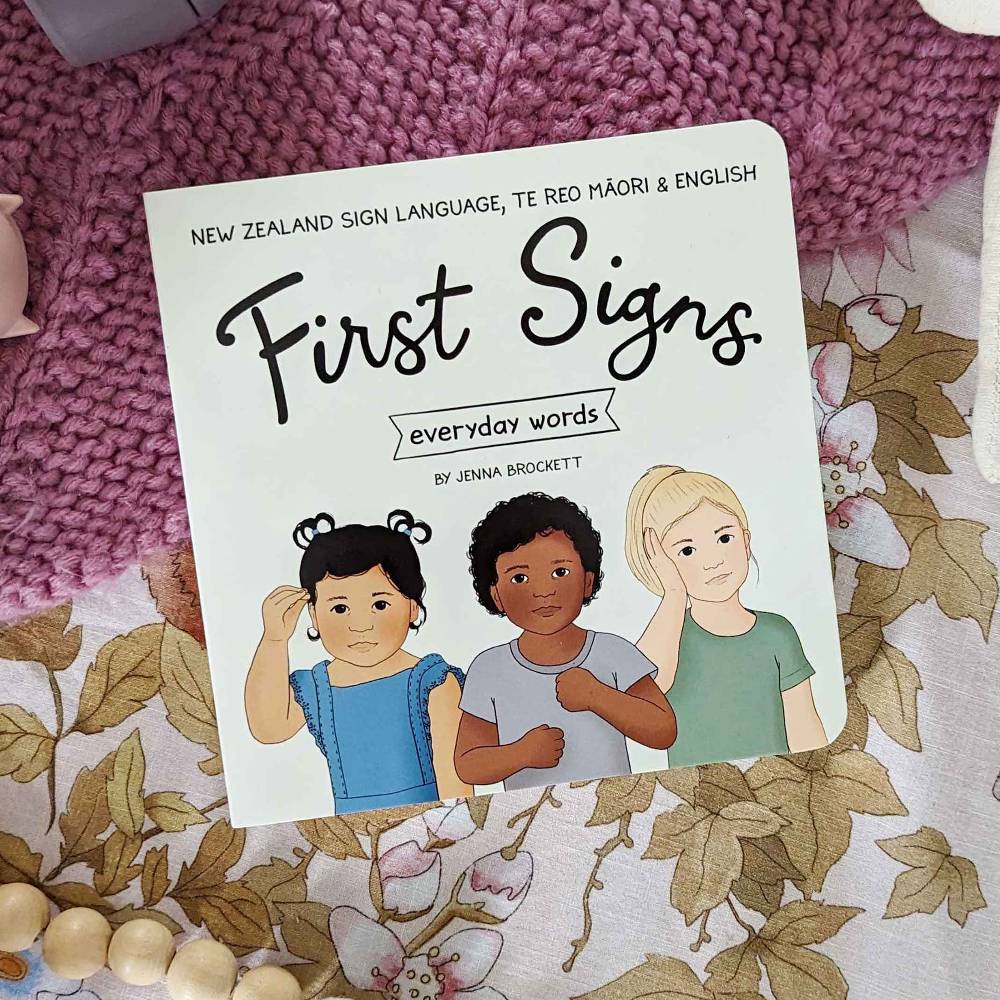 First Signs Book - Everyday Words