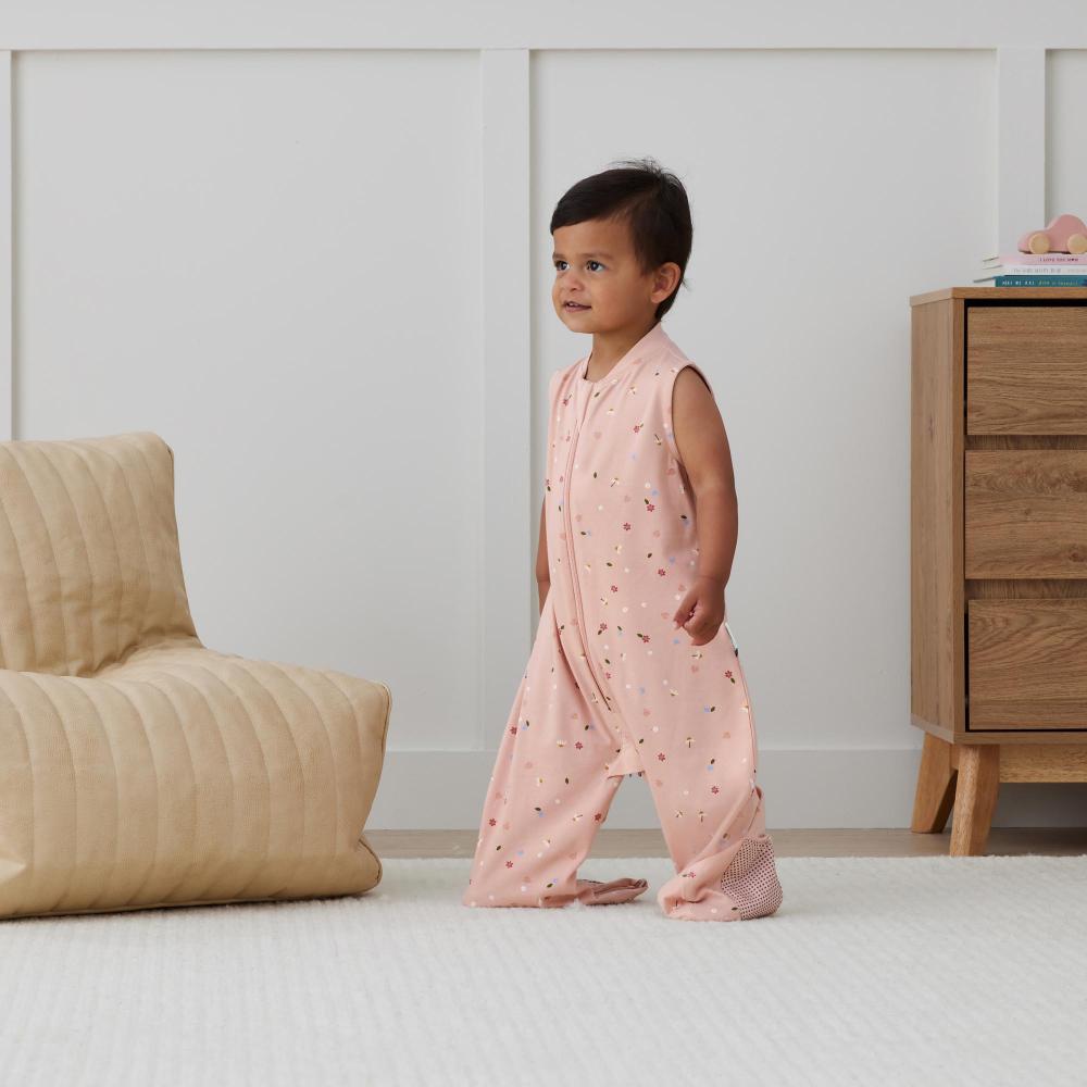 0.2 tog Sleep Suit Bag - Daisies
