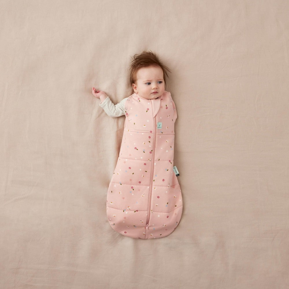 2.5 tog Cocoon Swaddle Bag - Daisies