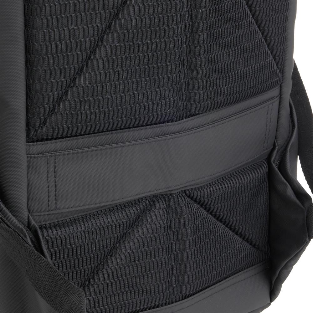 Slender Up Backpack - Black
