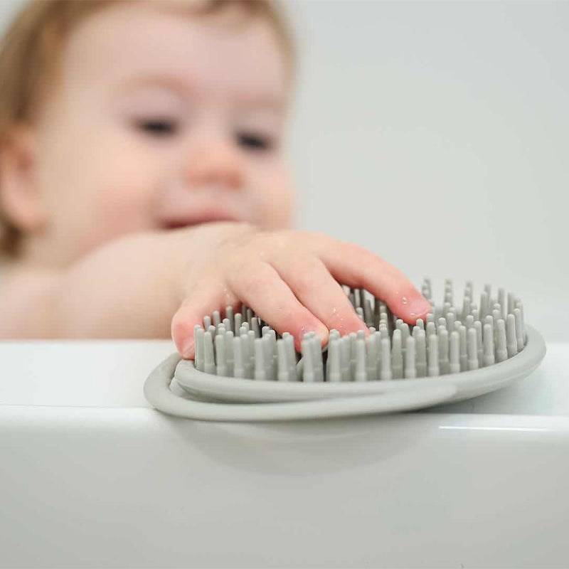 Silicone Shampoo Brush - Pea Green