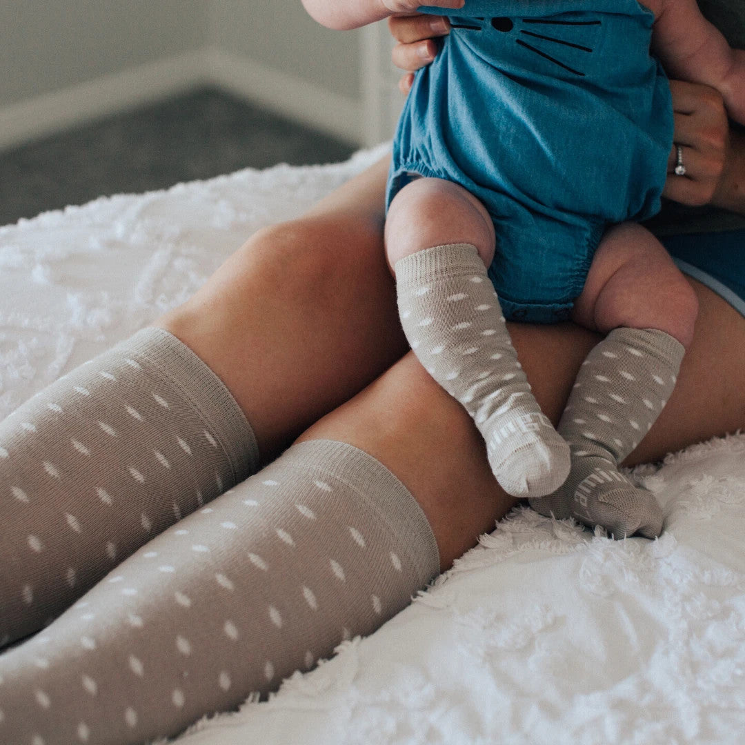 Baby Knee-High Merino Socks - Truffle