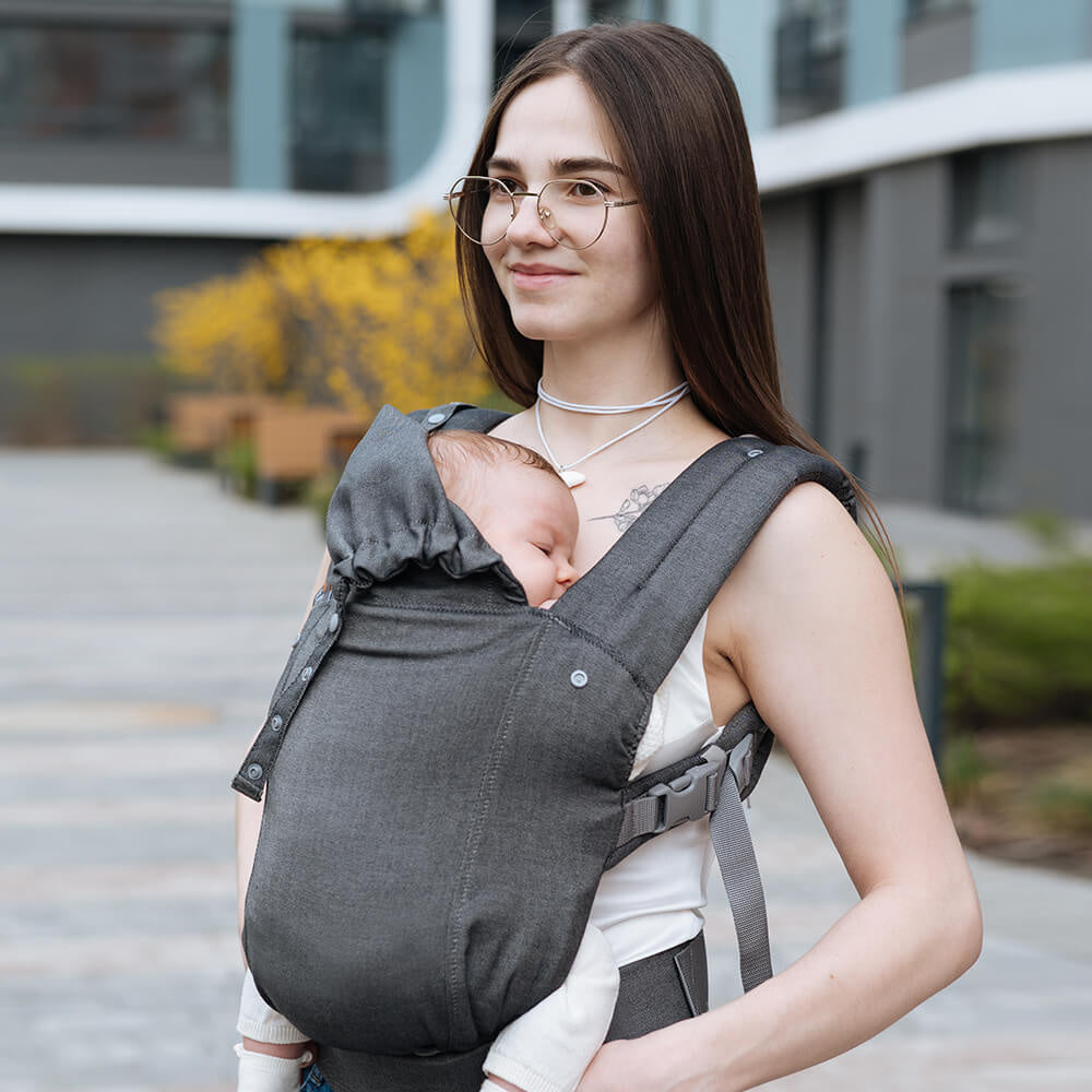 Primo Baby Carrier - Pepper