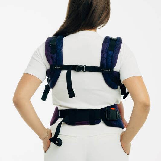 Lenny UpGrade Pro Carrier - Jacquard - Wild Wine Bouquet