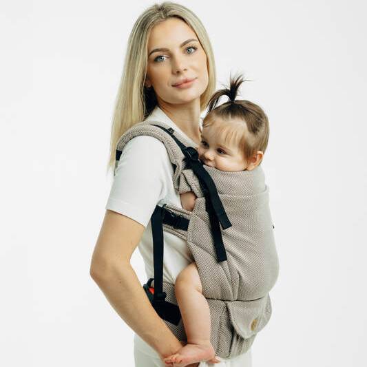 Lenny UpGrade Pro Carrier - Little Herringbone Almond