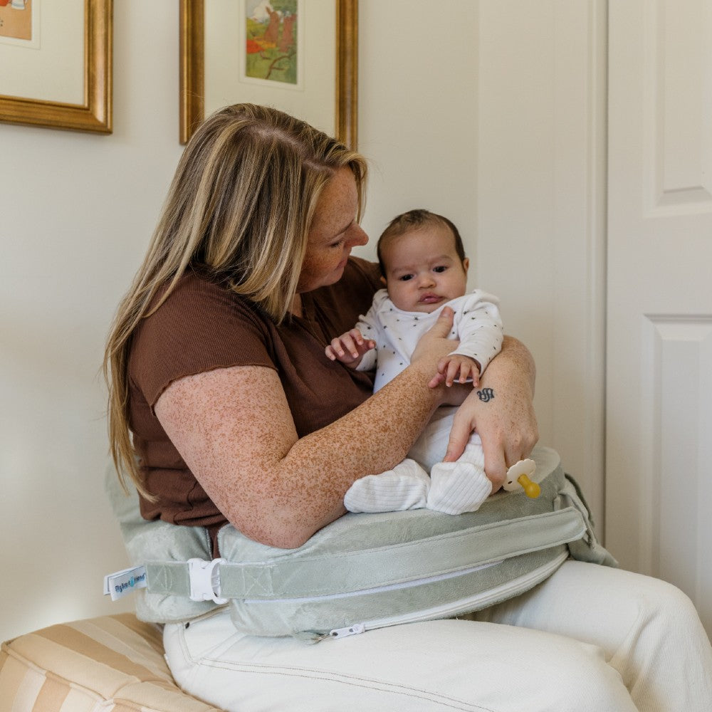 Super Deluxe Nursing Pillow - Platinum
