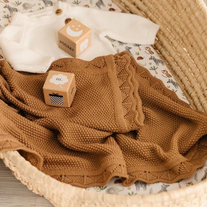 Scalloped Edge Heirloom Blanket - Cinnamon