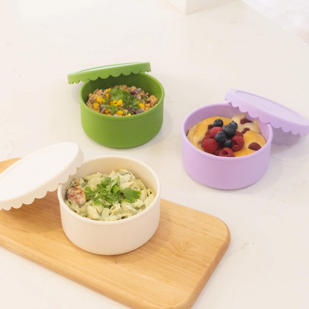 Silicone Scallop Bowl - Cream