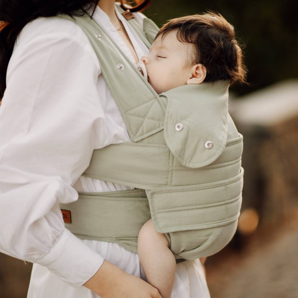 Breeze Baby Carrier - Pistachio