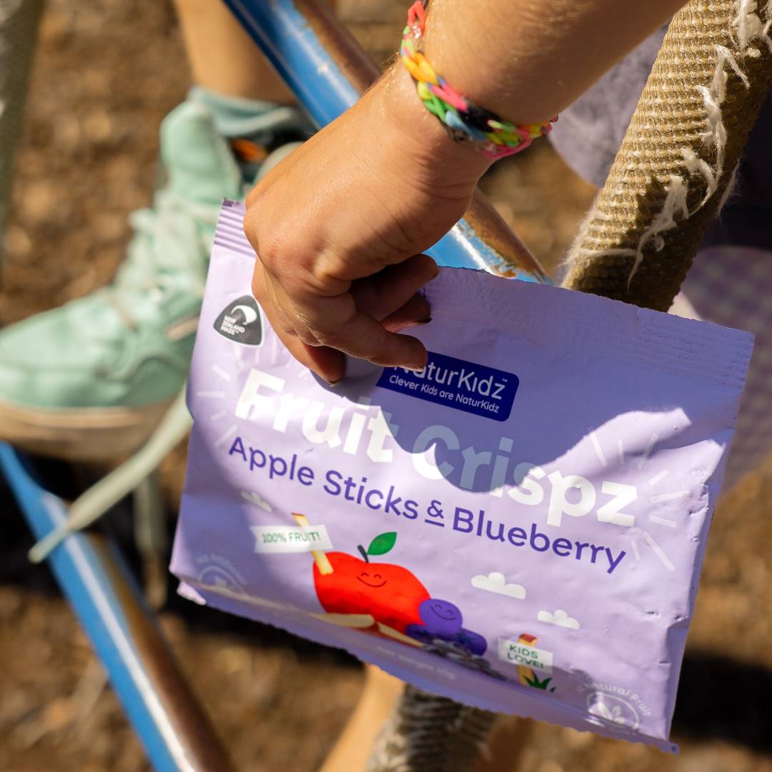 Fruit Crispz Apple Sticks and Blueberry