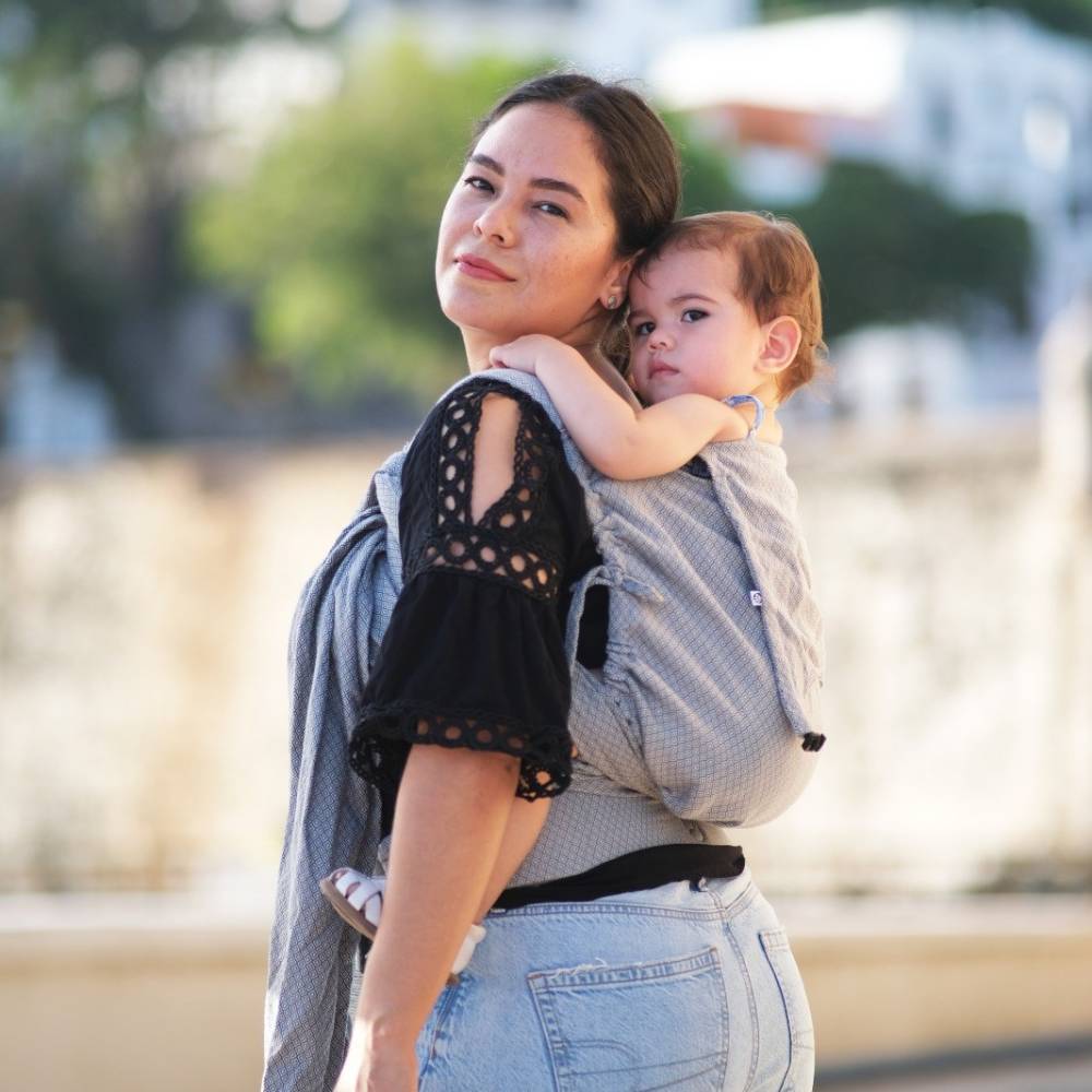 Half Buckle Carrier - Grey Diamond