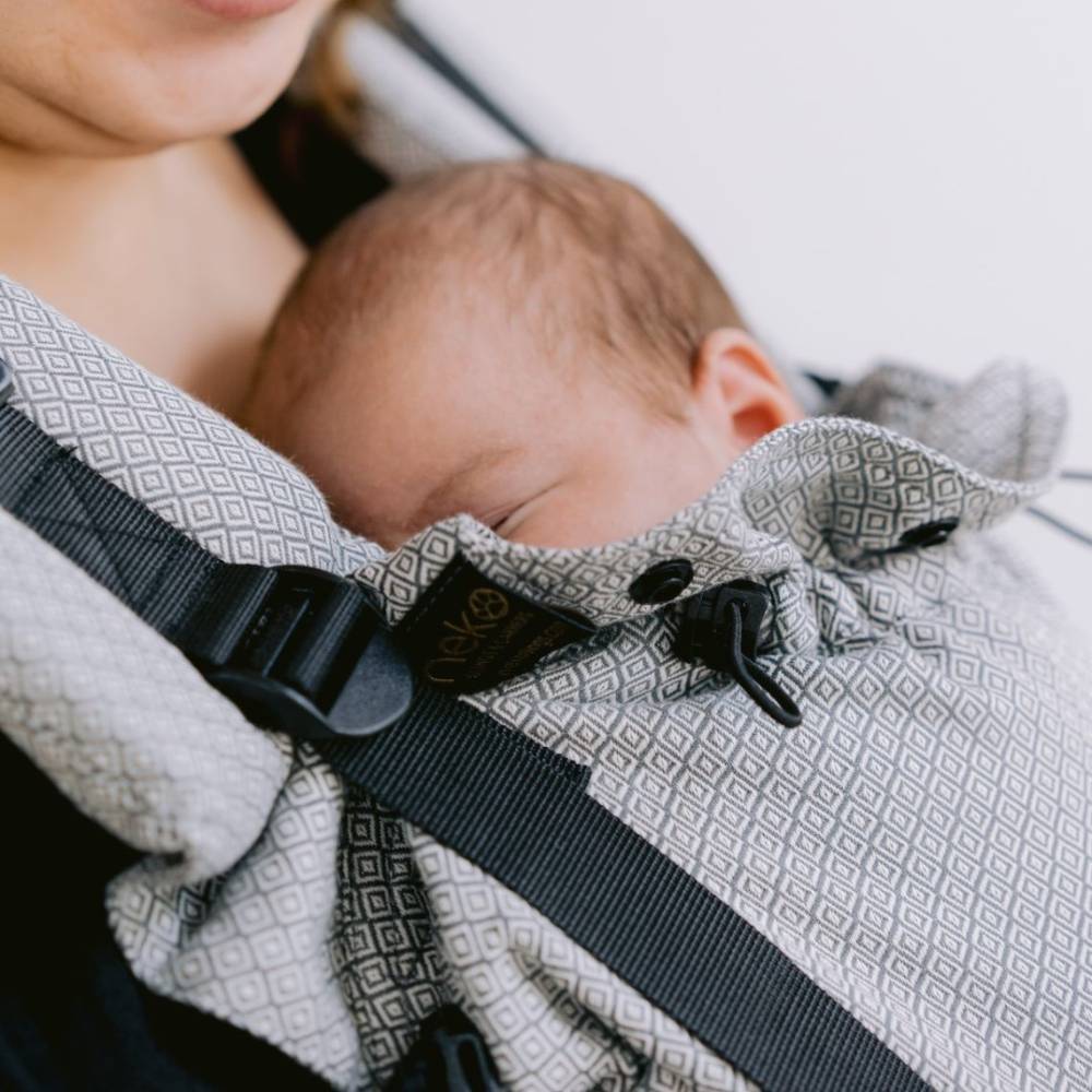 Switch Buckle Carrier - Grey Diamond