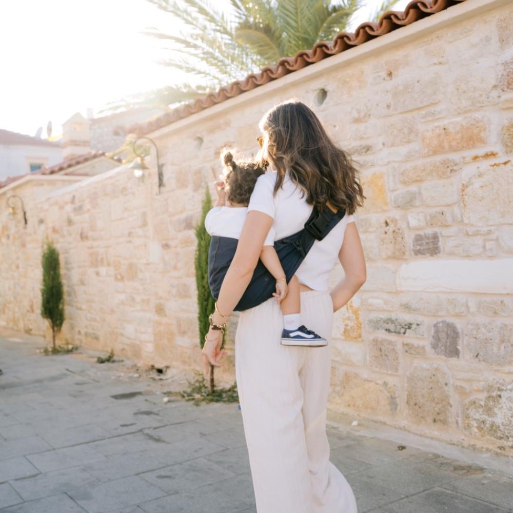 Up & Down Hip Carrier - Jeanious