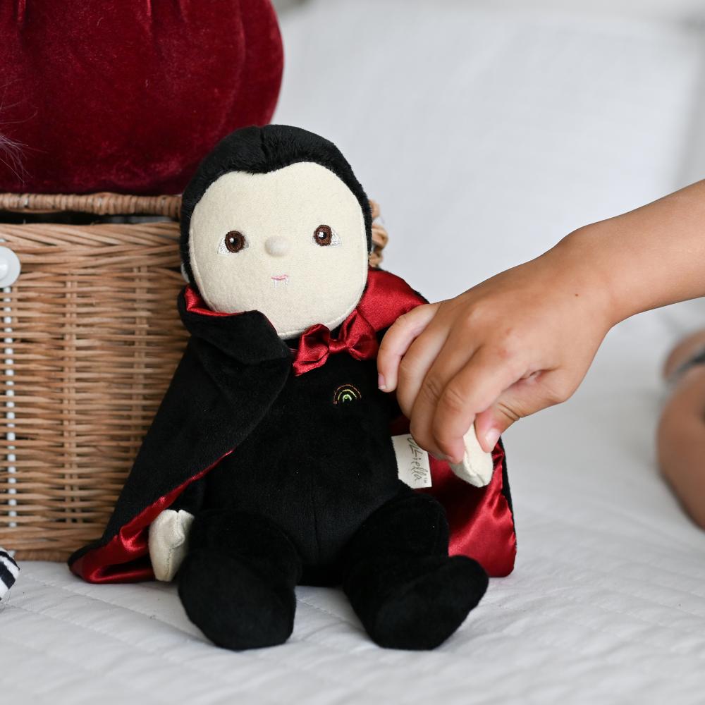 Dinky Dinkum Doll - Vincent Vampire Black