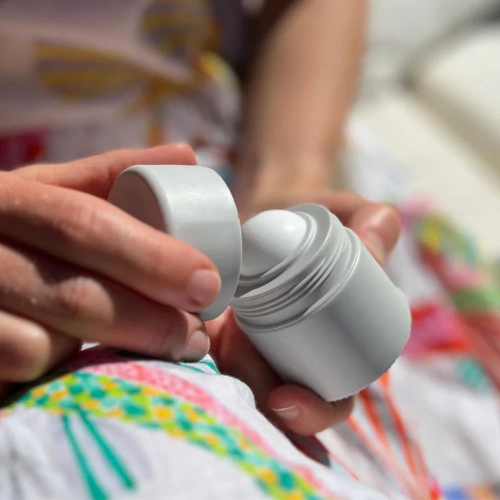 Sunscreen Applicator - Ghost Gum Grey