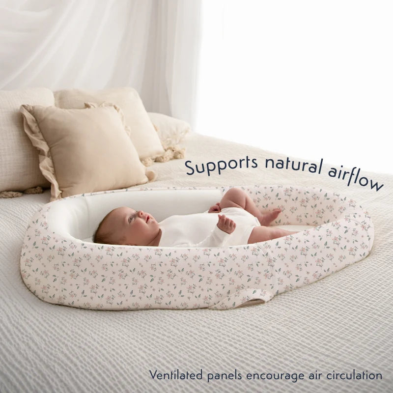 Sleep Tight Baby Bed - Daisy Dreams