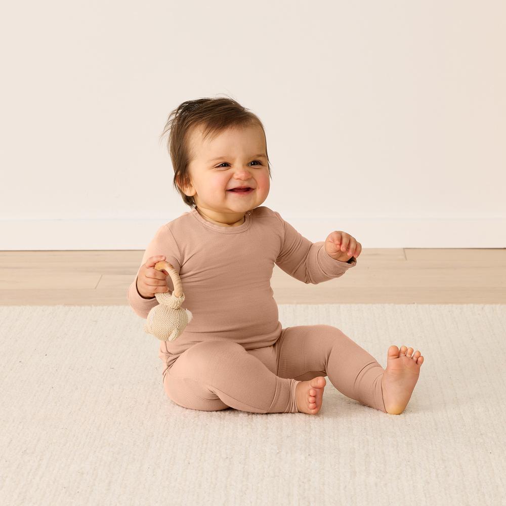 0.2 tog Stretch Base Long Sleeve Layer - Biscuit