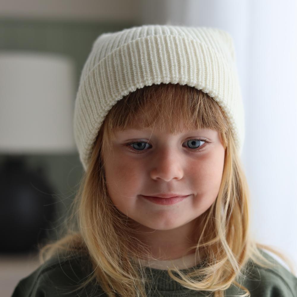 Merino Knit Pompom Beanie - Dark Green