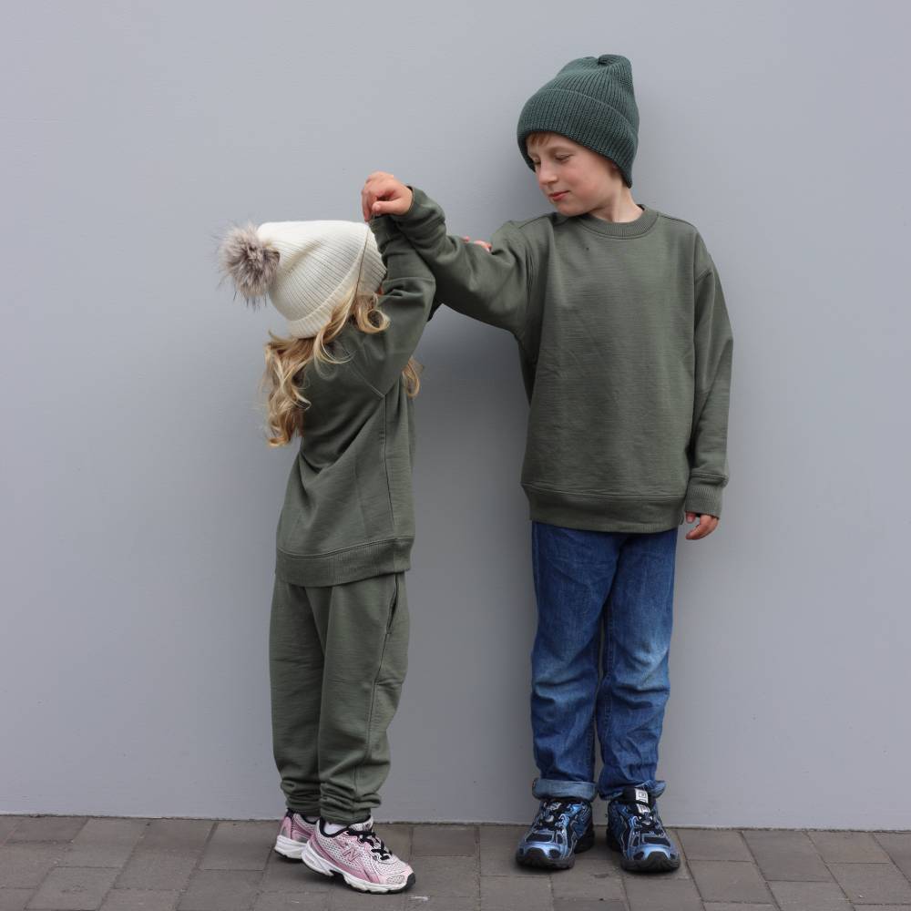 Merino Knit Pompom Beanie - Dark Green