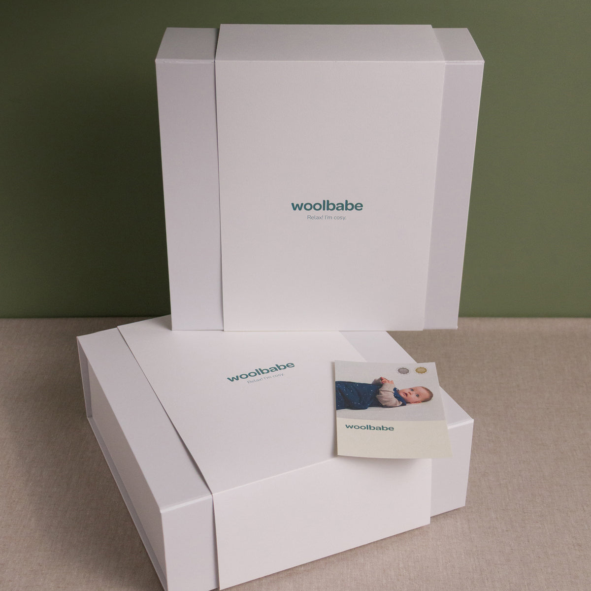 WB_Gift_box_6546-100_square.jpg