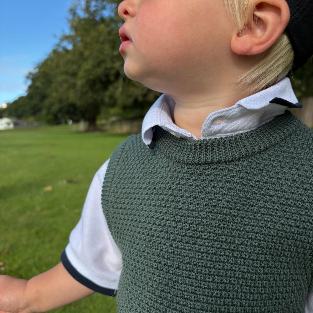 Merino Knit Vest - Dark Green