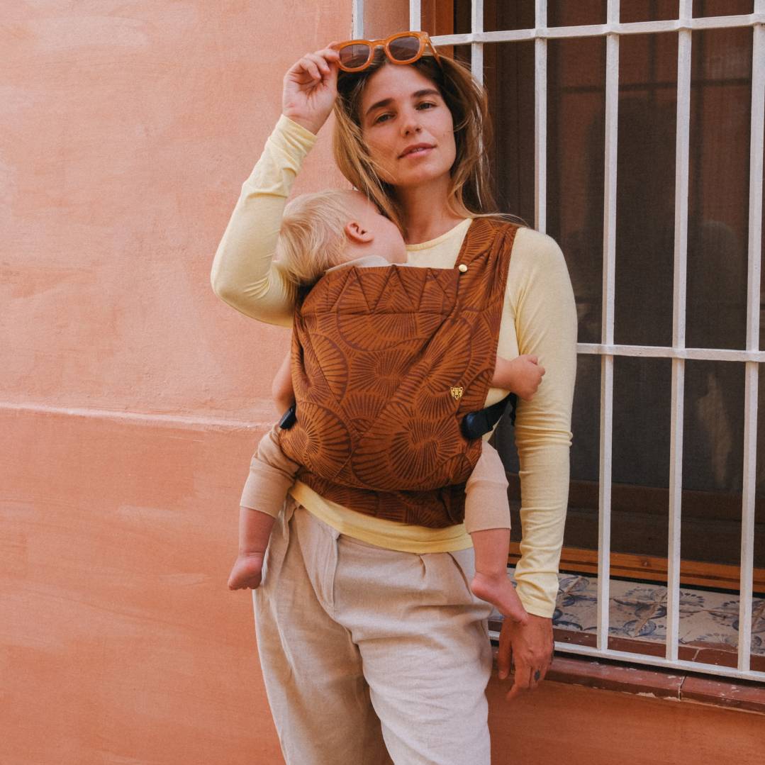 Bowie Firstride Carrier - Brown Shell