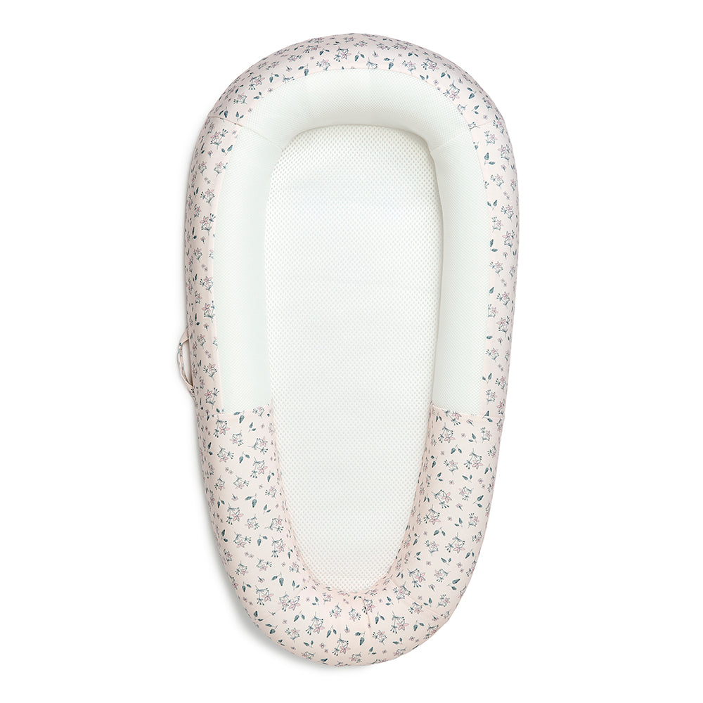 Purflo mesh base baby pod with floral pattern on a white background