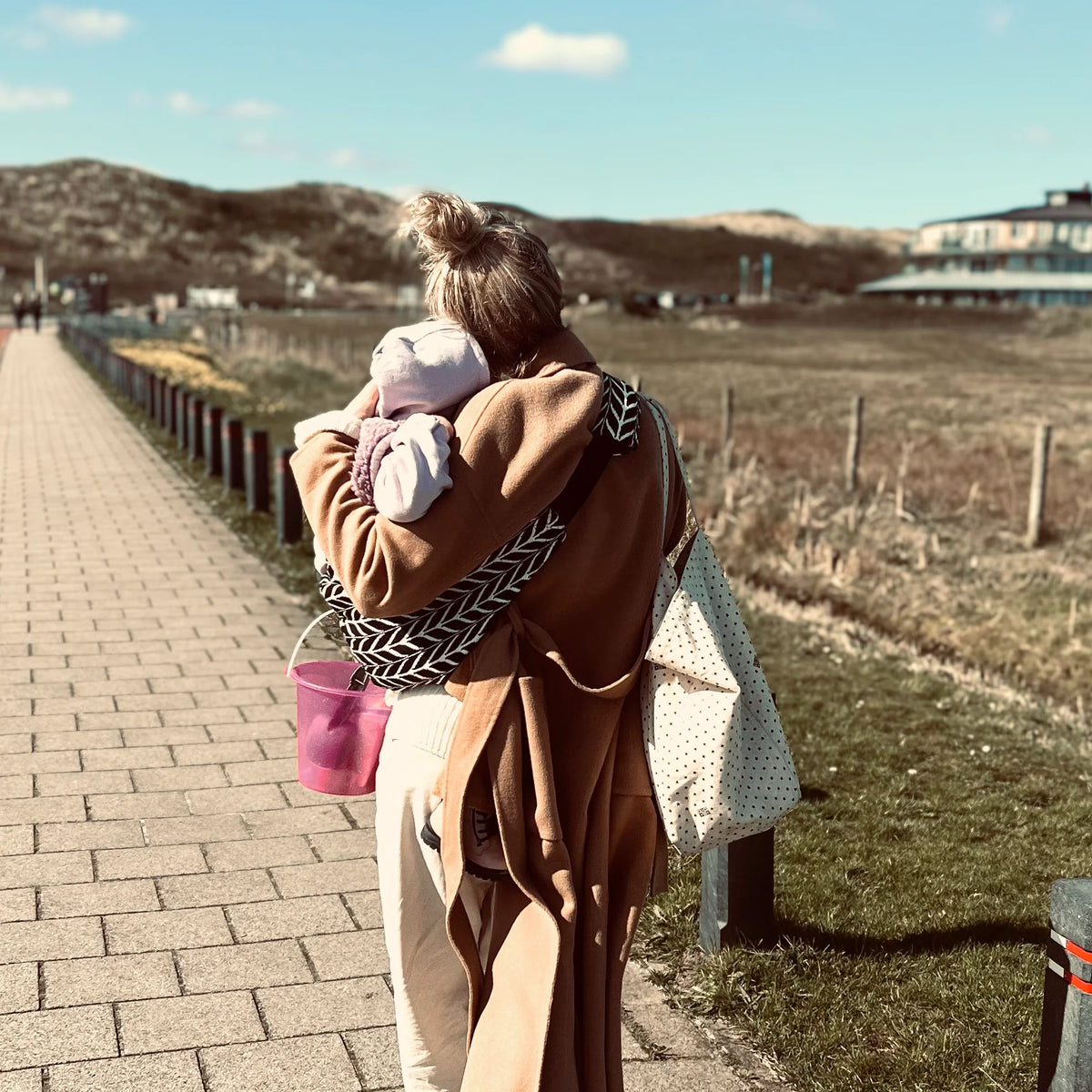 Toddler Carrier - Jacquard - Feathers
