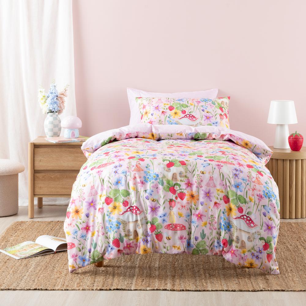 Cotton Duvet Cover Set - Strawberry Meadow